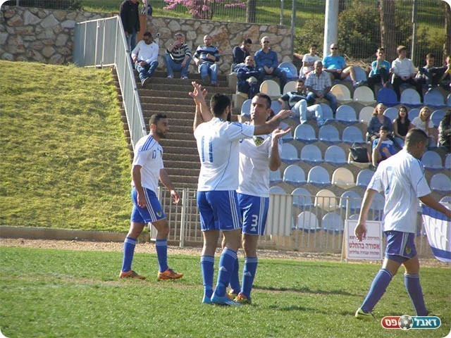 שיבל חוגג עם סוויסה (אמיר שיבי)